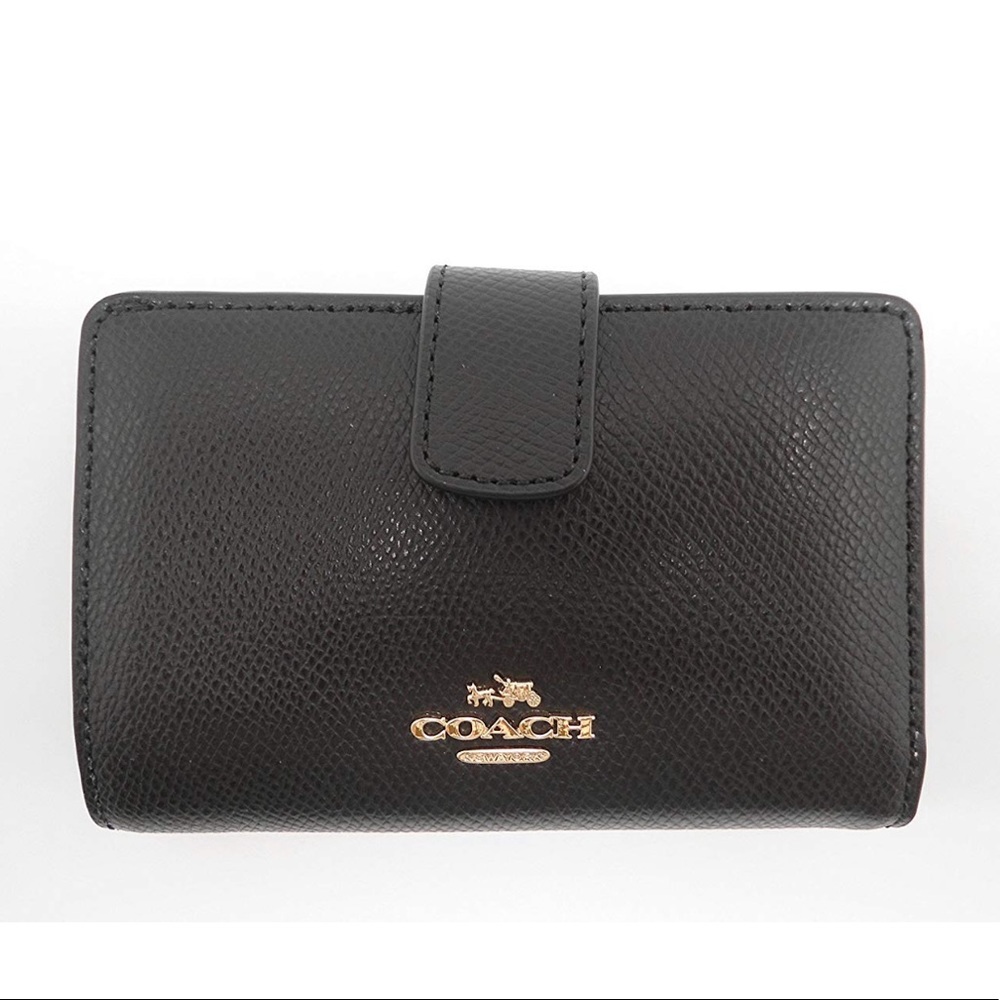 Coach medium corner zip wallet- LIKE NEW